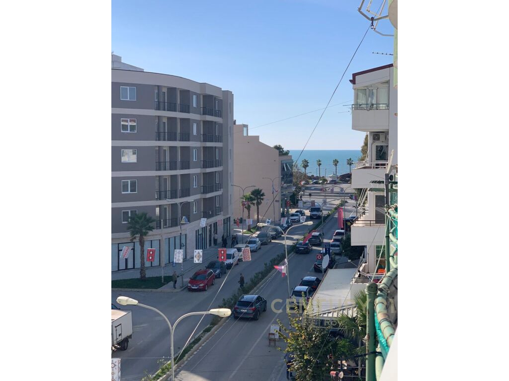 SHITET APARTAMENT 2+1 ME PAMJE DETI 150 METRA LARG!!! 105,000 €