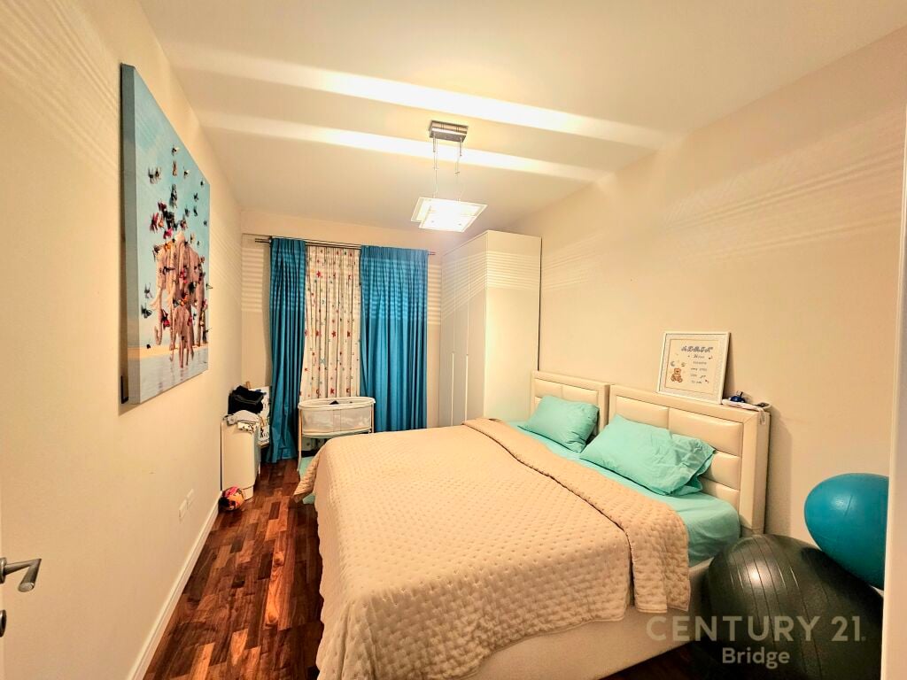 KOMPLEKSI NOBIS, APARTAMENT 3+1 PER SHITJE