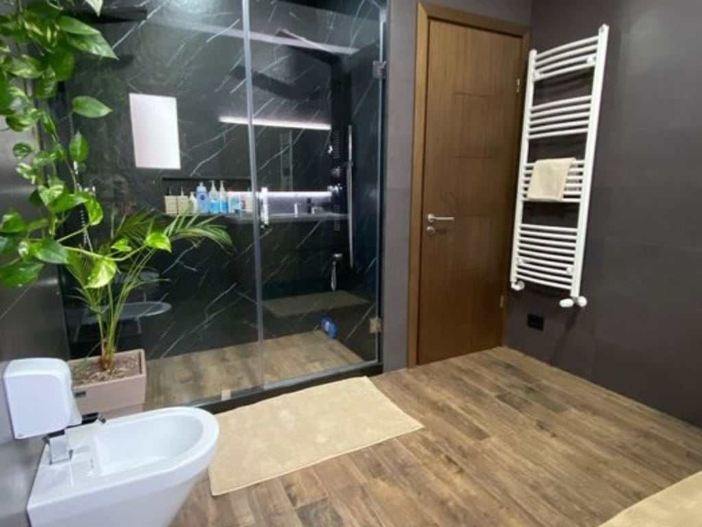 ✨ PENTHOUSE NË SHITJE / QIRA – ZONA YZBERISH-ASTIR