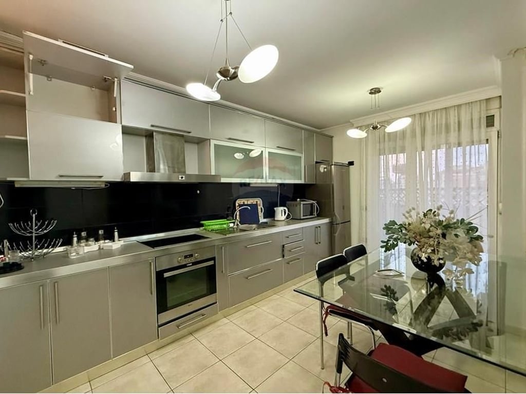 -super apartment 2+1+2+ storage for rent at *Ish Ekspozita-