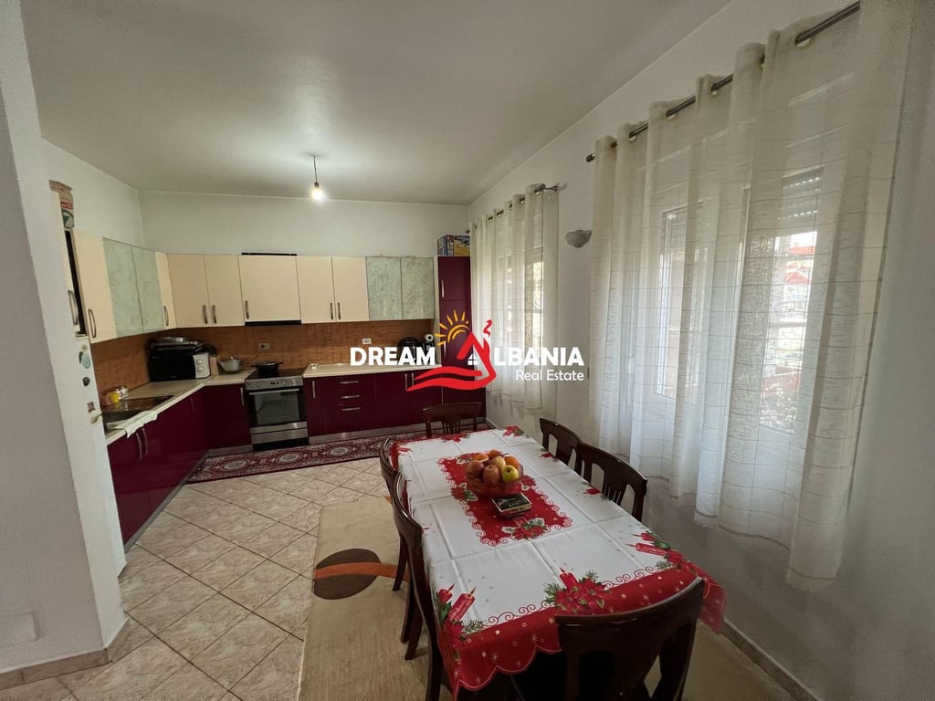 Vile me qera tek Rruga Elbasanit, prane “Cinco Cavalli” ne Tirane (ID 4251219)