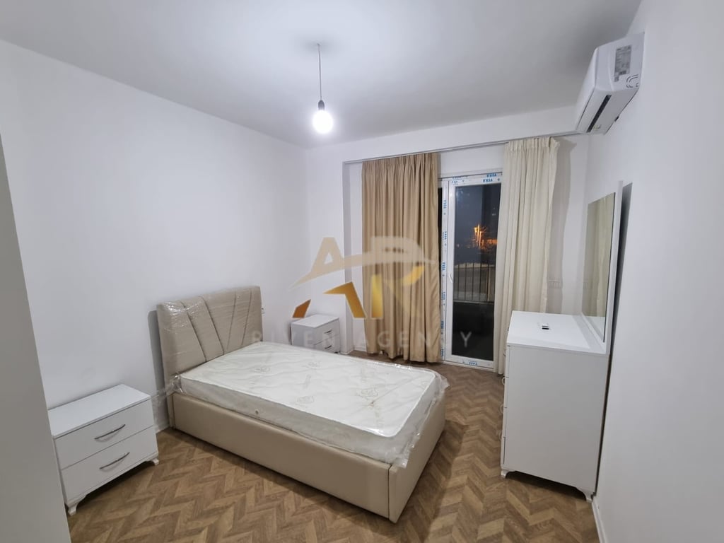 Appartamento 2+1+2 in affitto con posto auto ad Ali Dem