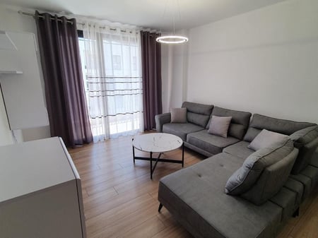Jepet me Qera Apartament 2+1 tek Kompleksi Zirkon.
