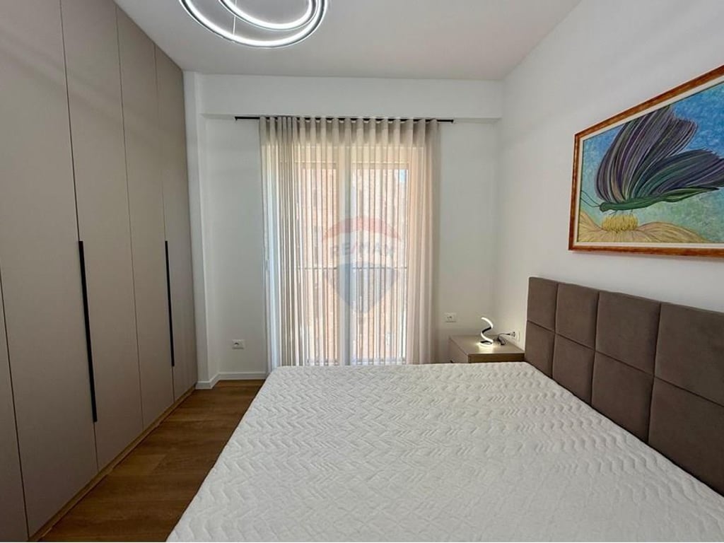 1+1 apartment for rent in the new BLV complex!