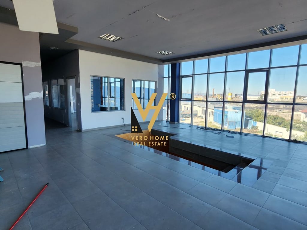 A 12,000 M2 HANGAR FOR SALE IN LUSHNJE FOR 1,900,000 EURO