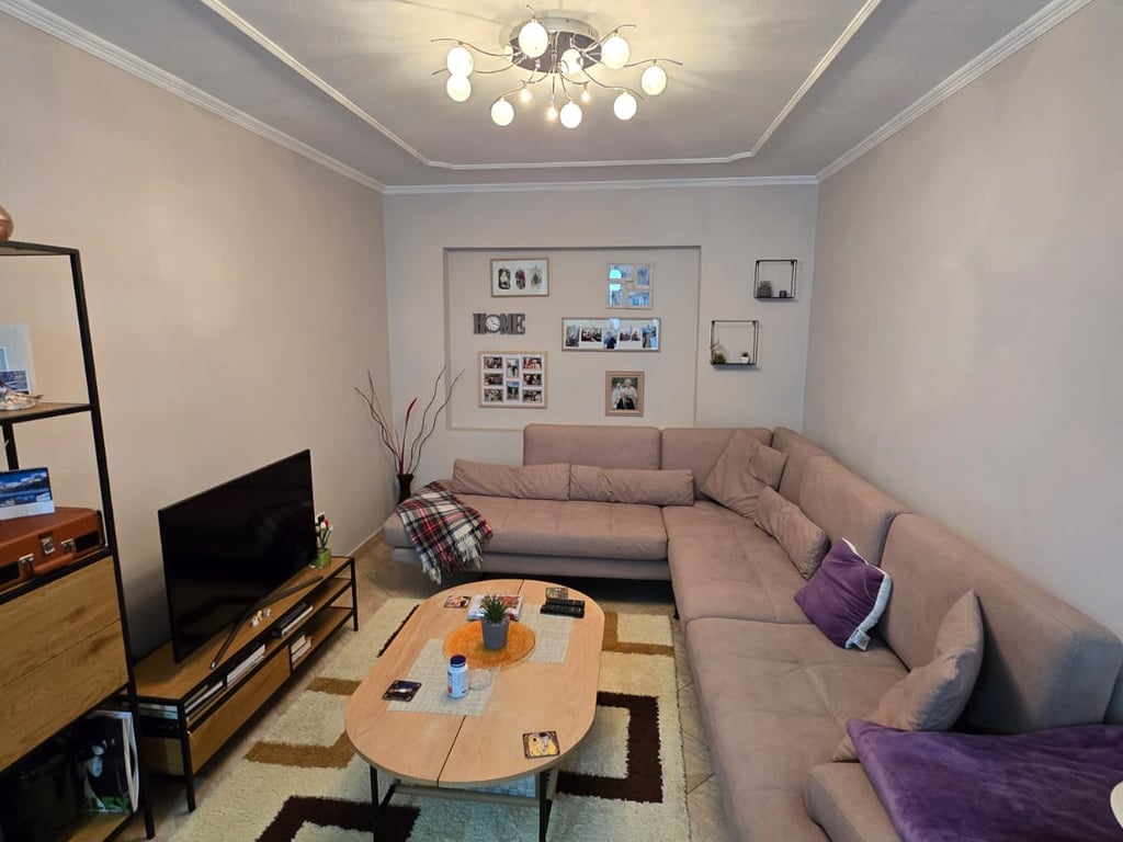 Apartament 2+1 - tek Rruga Mine Peza 