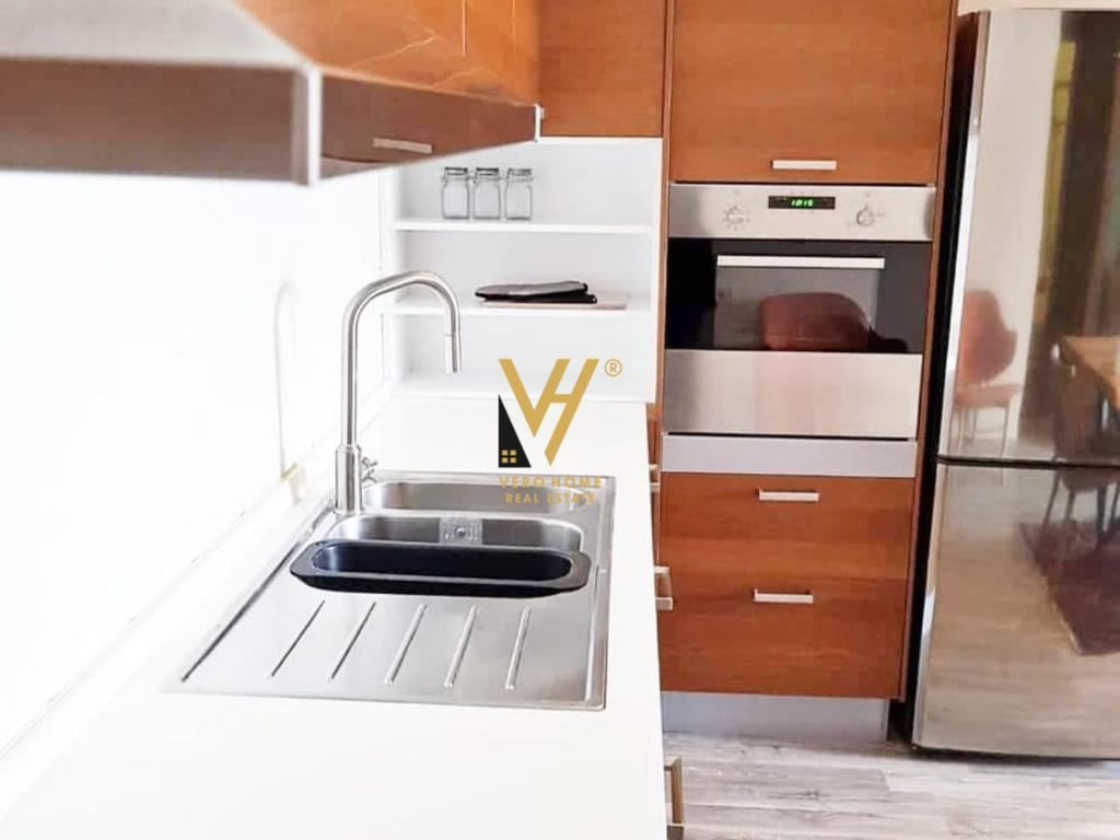 JEPET APARTAMENT 2+1+2 ME QERA NE ASTIR 750 EURO