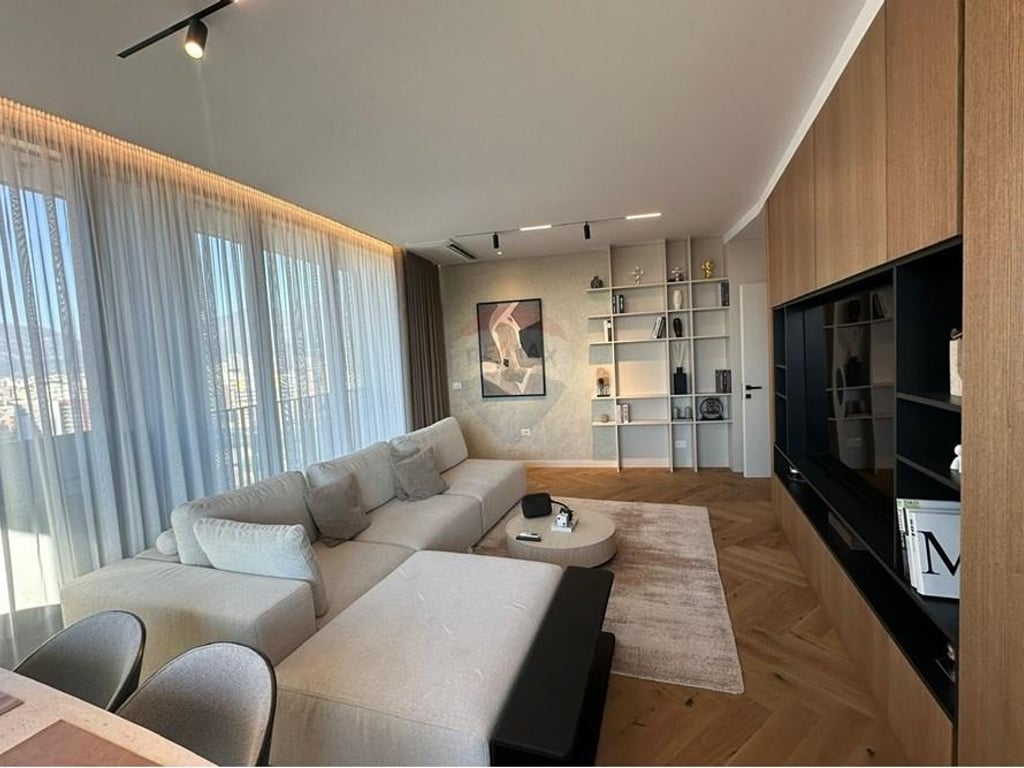 Super Apartment 2+1 for Sale at Lake View!