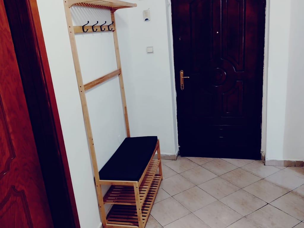Me qera Apartament 1+1 Kinostudio