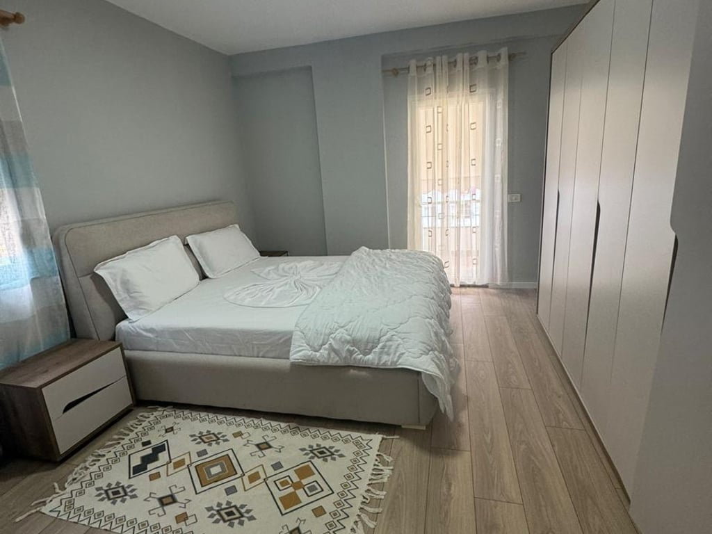 Apartament 2+1 per qera ne Fresk