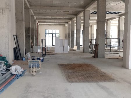 🏭 Affittasi Magazzino – Strada Secondaria Tirana–Durrës