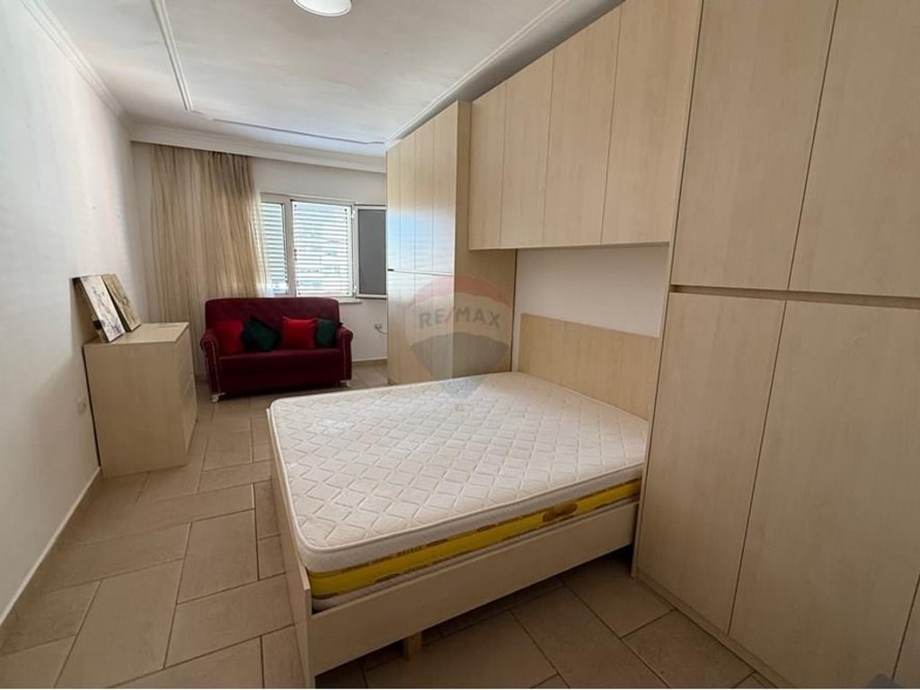 Apartment for rent 2+1 at Wilson Square
