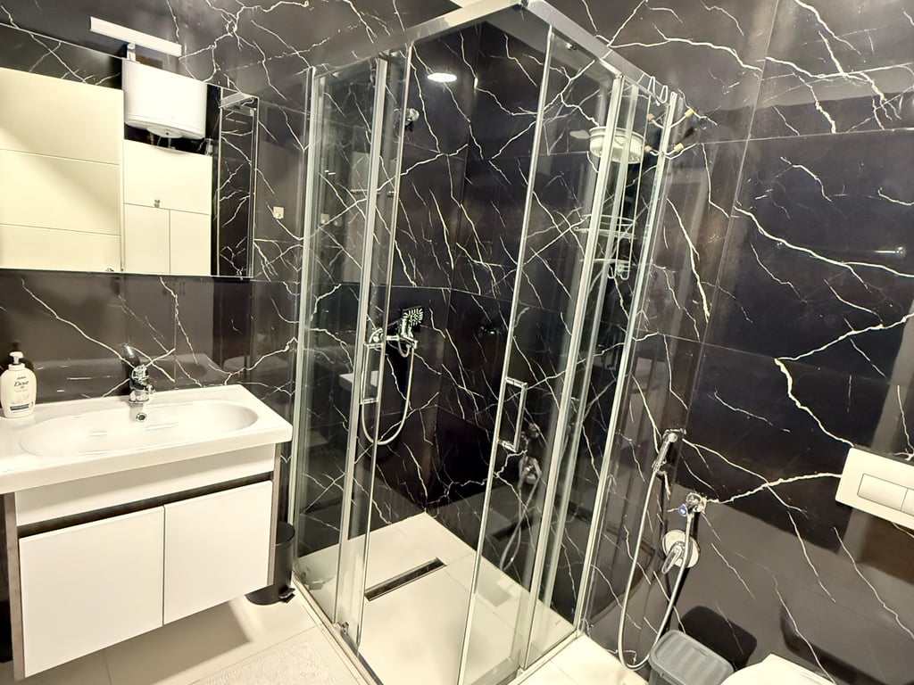 Apartment 1+1 for rent in the Paris Commune.