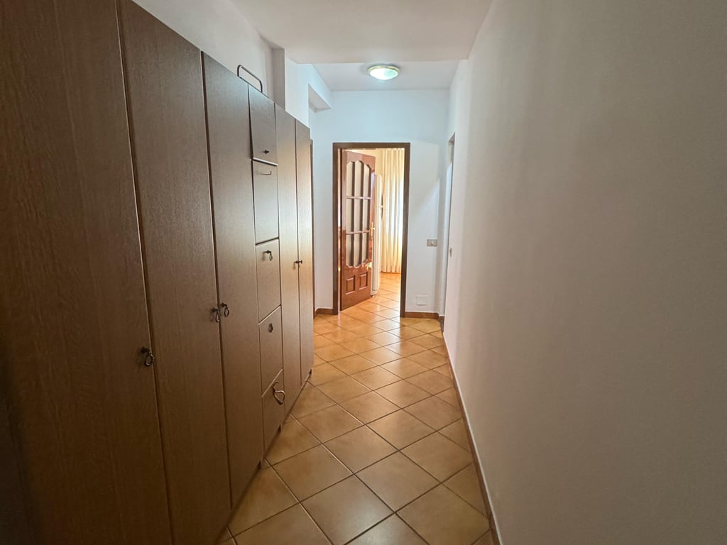 Tirana, Apartment for Sale 2+1+Balcony 5th Floor, 114 m²