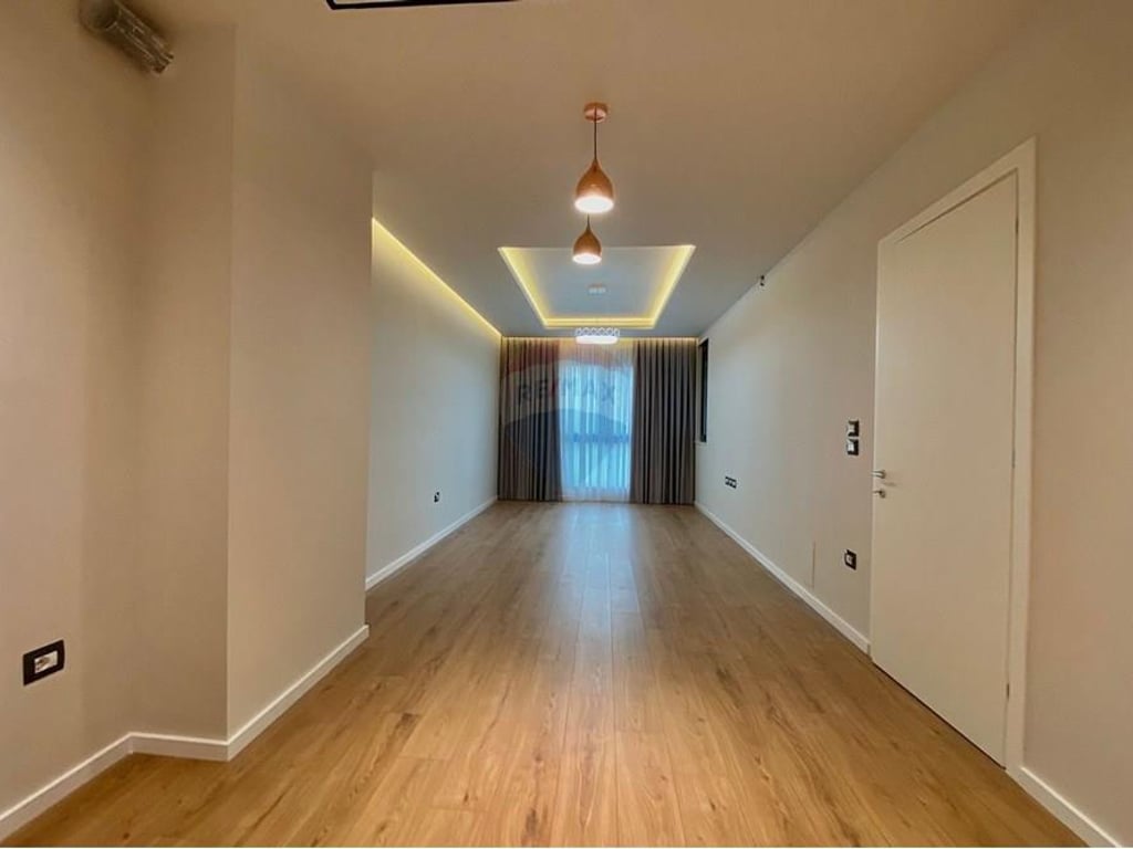 1+1 apartment for sale near the Zoo Garden.
