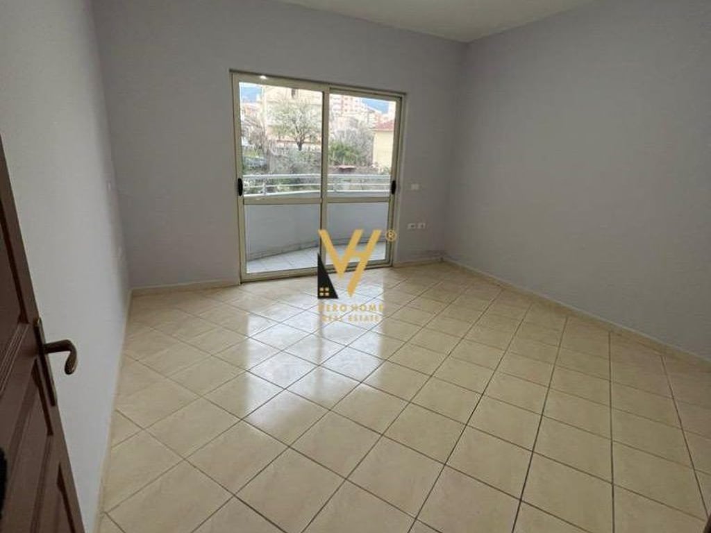 VENDESI APPARTAMENTO 1+1 A FRESKU 103.000 EURO