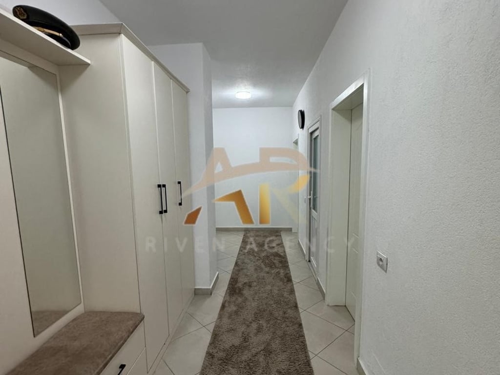 Jepet me qera apartament 2+1 ne Don Bosko