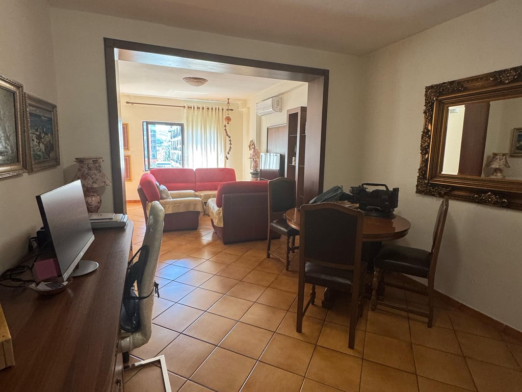 Tirana, Apartment for Sale 2+1+Balcony 5th Floor, 114 m²