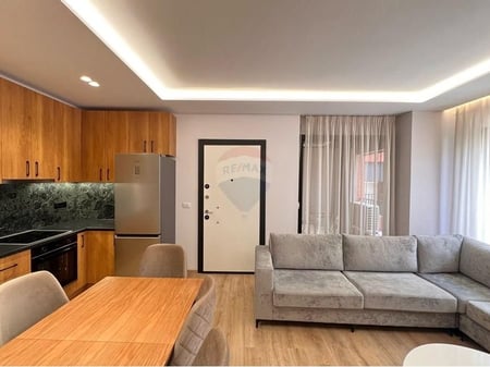 Apartament - Për Qira 2+1+PARKIM  - Rruga Teodor Keko,