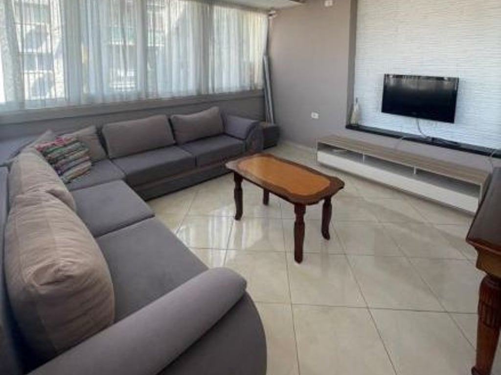 🏡 Shitet apartament 2+1 te Report Tv, prane Rruges e Kavajes