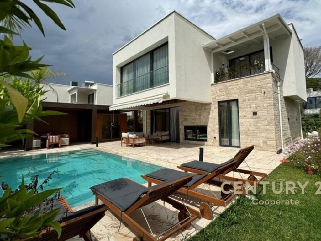 ✨🏝 VILLA LUSSUOSA IN VENDITA – SAN PIETRO RESORT, GOLFO DI LALËZIT