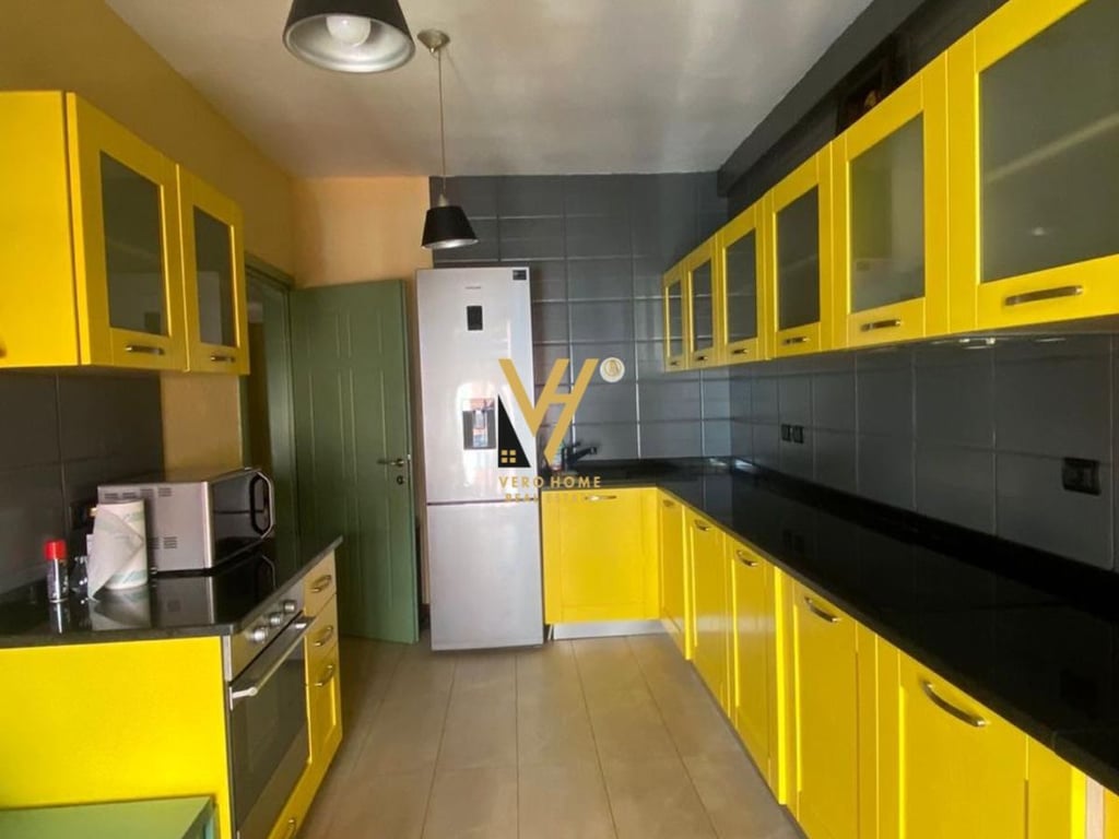 2+1+2 APARTMENT FOR RENT ON RR. HOXHA TASIM 850 EURO