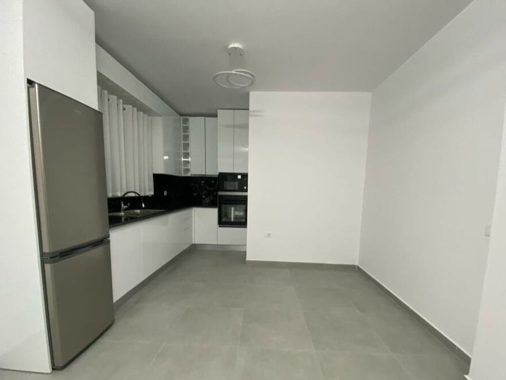 Appartamento 2+1 in affitto a Selite 500 euro