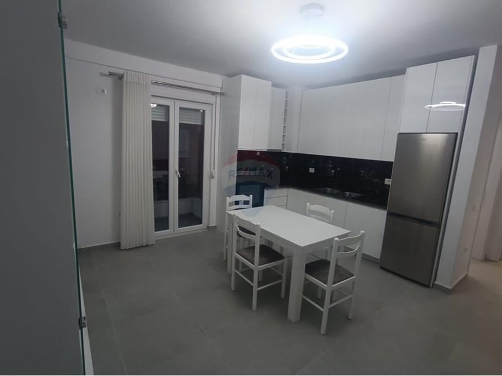 Apartament 1+1 me qera ne Selite