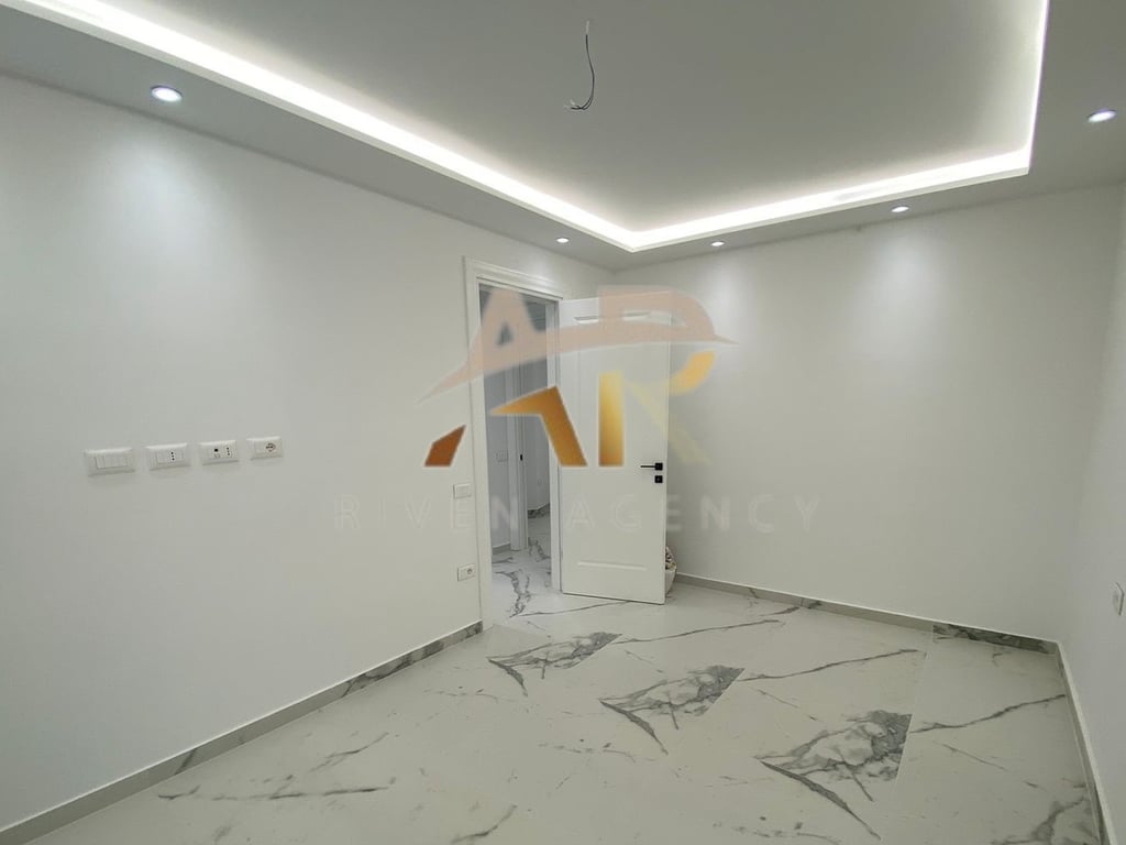 Appartamento 2+1 in Affitto nel Donika Center, Via Mine Peza