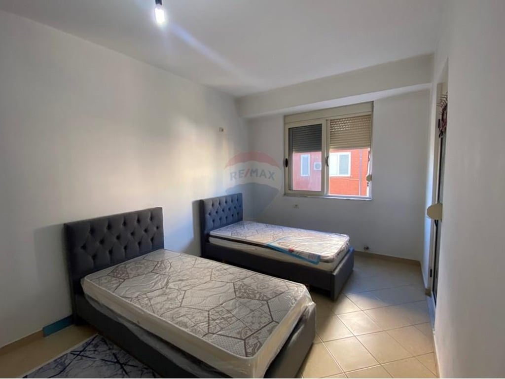 Ofrohet apartament 2+1+2 me qira .