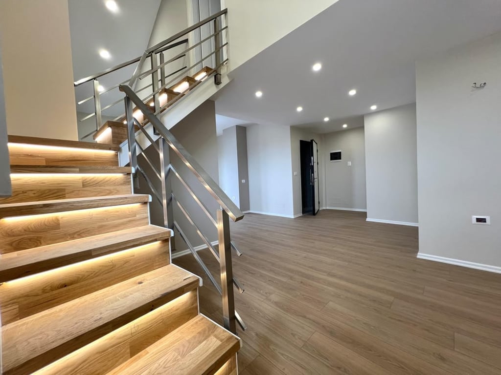 DUPLEX FOR SALE IN FRESK