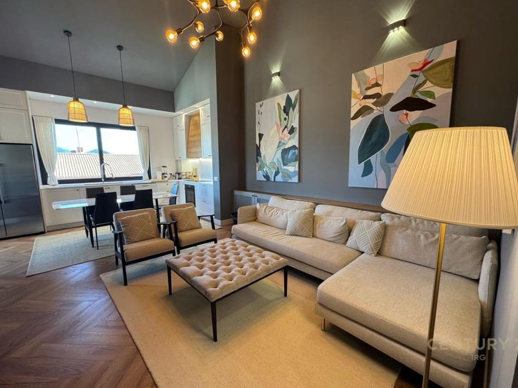 ✨🏡 SHITET APARTAMENT 3+1+2 ME VERANDË DHE 2 POSTE PARKIMI – REZIDENCA PORTA E GJELBËR