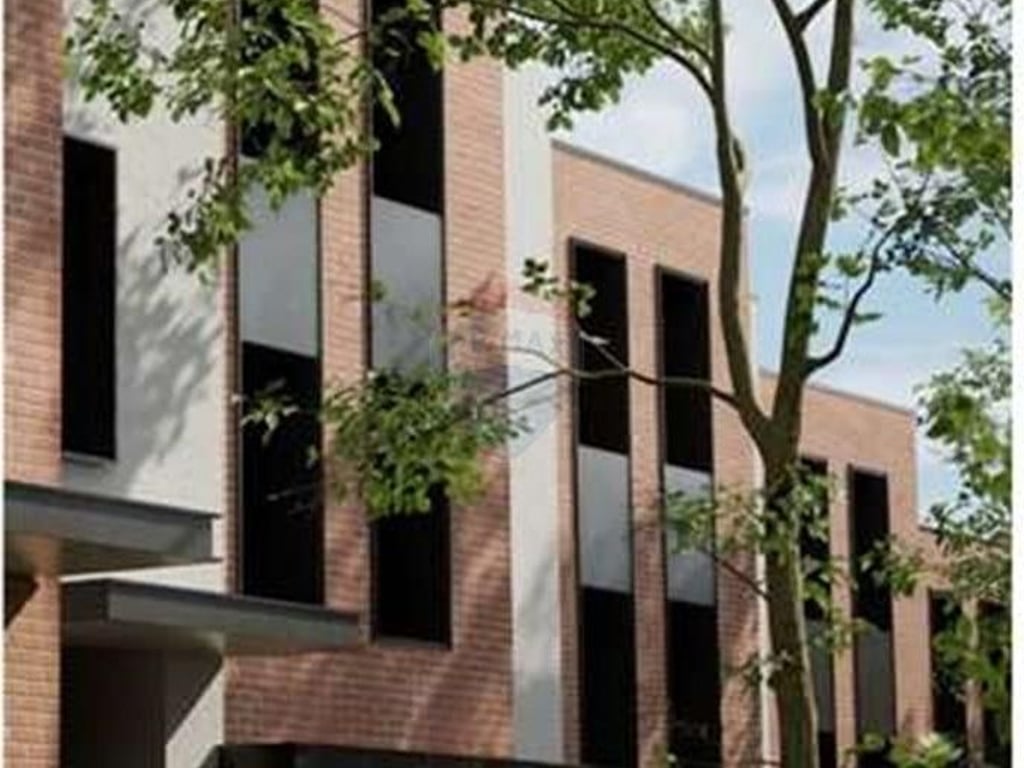VILLA FOR SALE PICCADILLY RESIDENCE