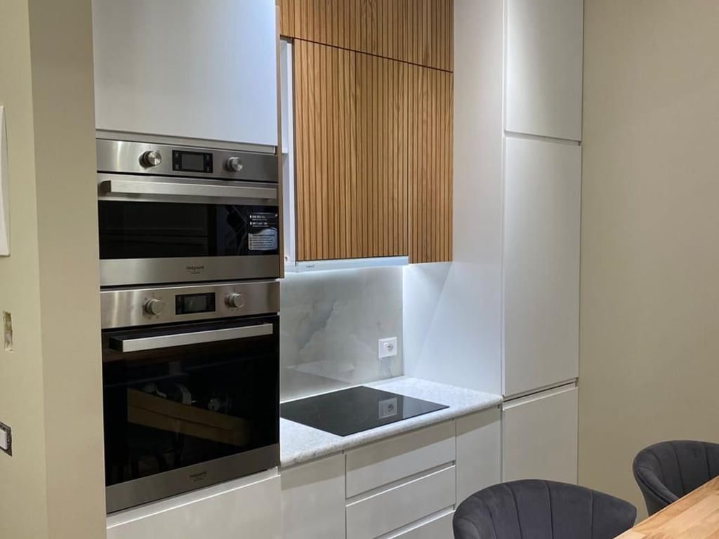 🏡 Affittasi appartamento moderno 1+1 in Square 21