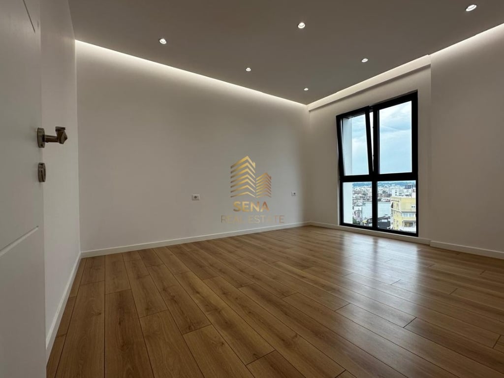 Rent, Apartment 2+1+2wc+storage+Parking Space included, Arlis Complex, 750 Euro