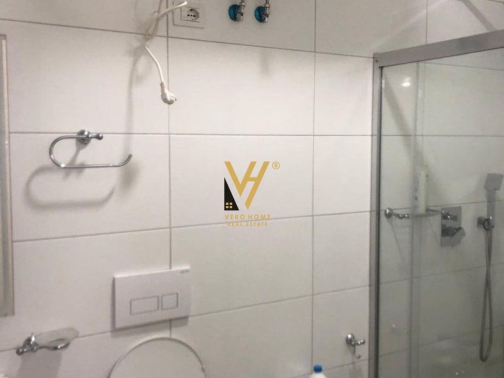 JEPET APARTAMENT 2+1+BLK ME QERA NE DON BOSKO 700 EURO