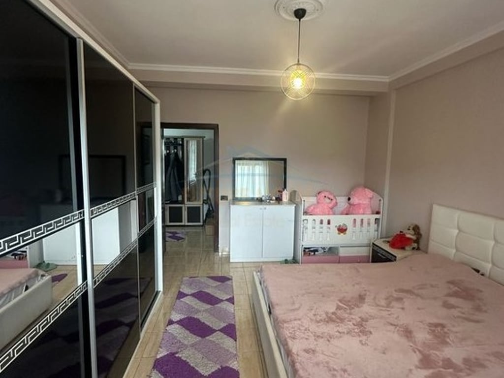 Qera , Apartament 1+1 , Selvia