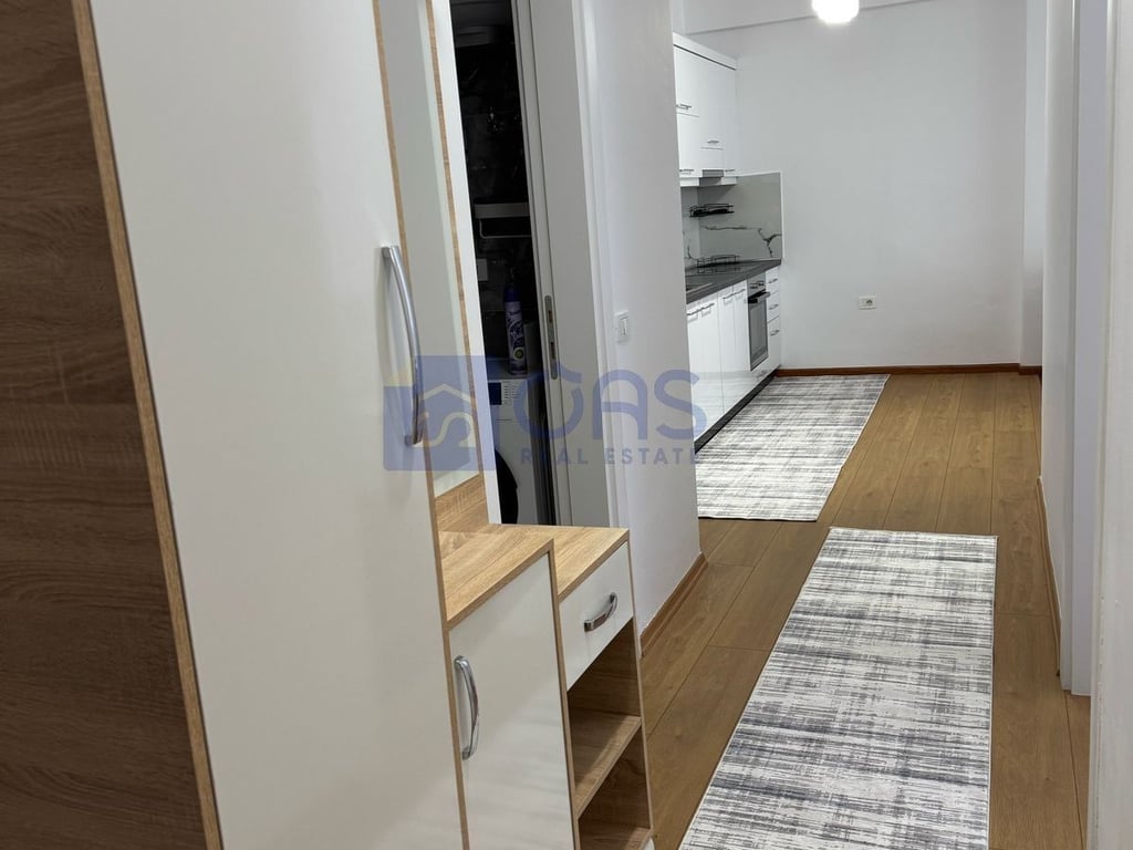 A 2+1 apartment is for rent near the Old Park.