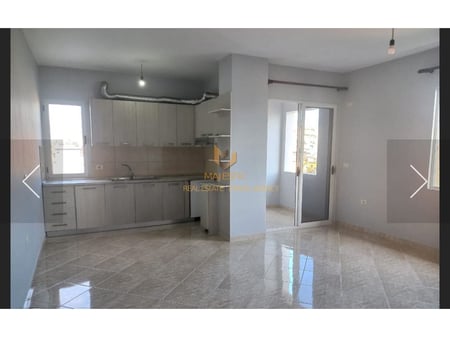 A 2+1 apartment is available for rent, behind Ardenos, at the Kamza turn.