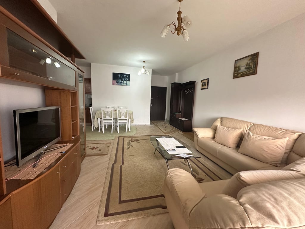 Appartamento 2+1 in Affitto con 2 Bagni e 2 Balconi in una Posizione Tranquilla a €350