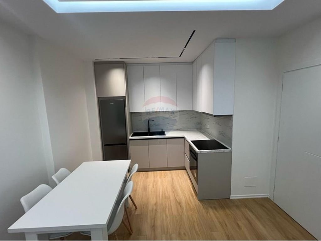 Apartment - For Rent - 2+1+2 Porcelain