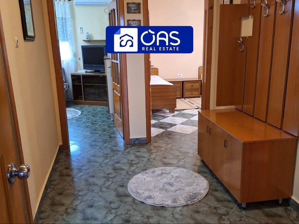 A 2+1 apartment is for rent near Dinamo Stadium for 550 euros.