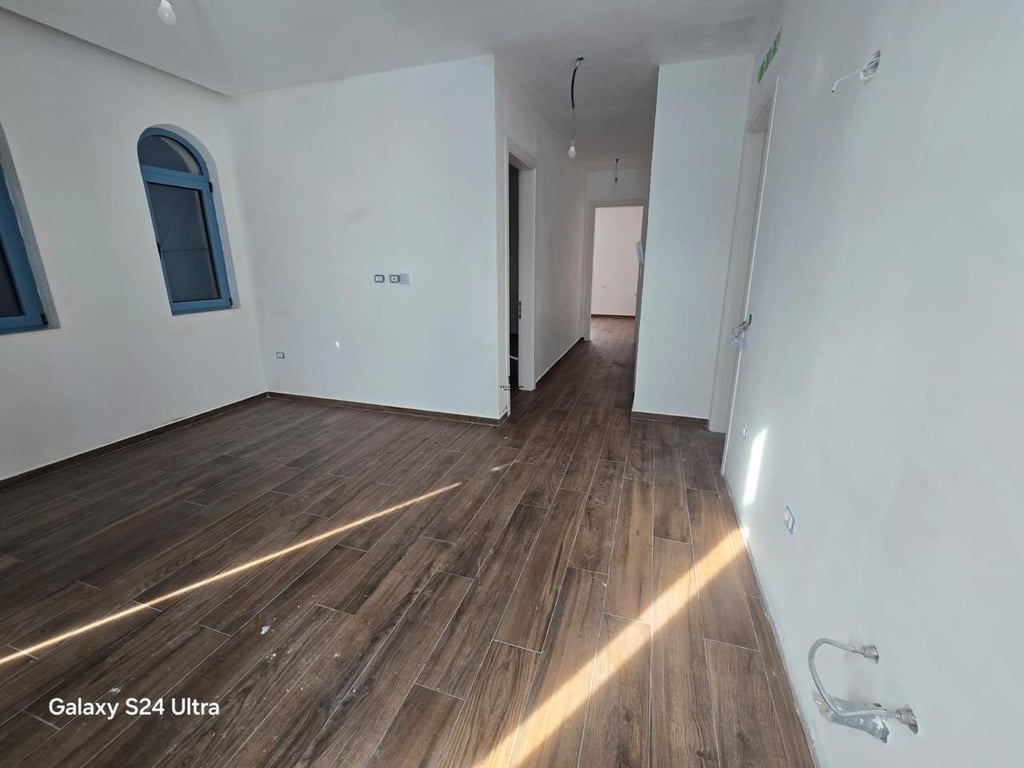 VENDESI APPARTAMENTO 2+1 DHERMI 360.000 EURO
