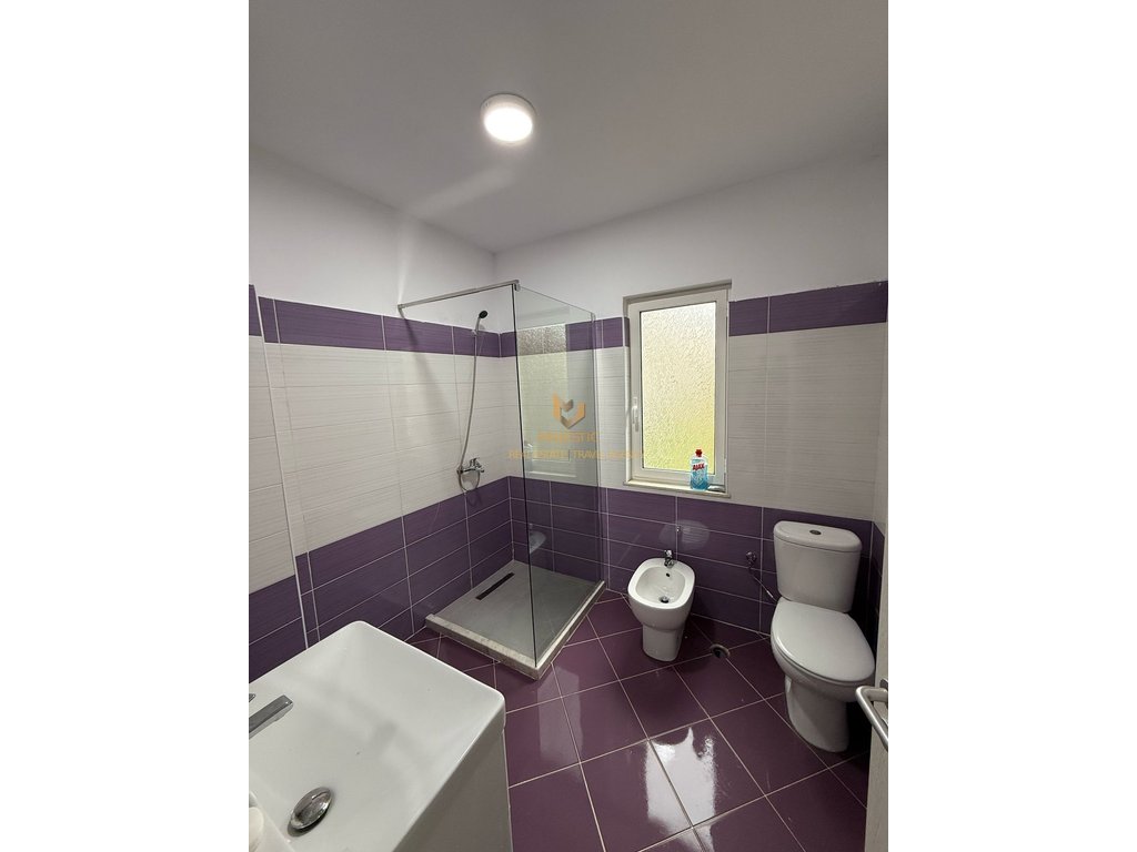 Apartment 1+1 for sale at Shkembi Kavajes.