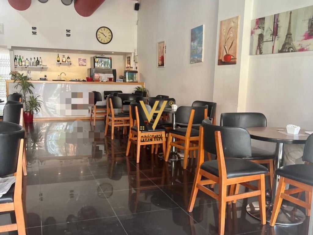 SHITET DYQAN 75 M2 TE MYSLYM SHYRI 320.000 EURO