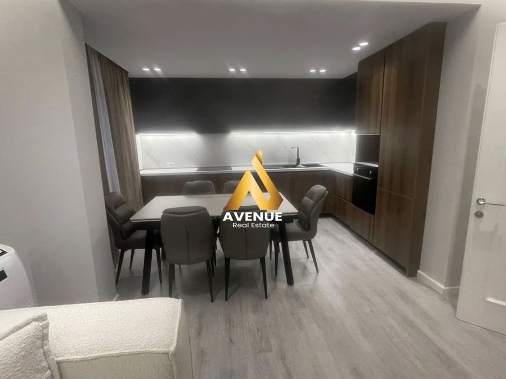 Super Vilë Luksoze me qera Rruga e Elbasanit, Pranë Sofrës së Ariut, Tiranë