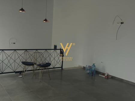 STORE OF 50 M2 FOR RENT IN SELITE 30,000 LEK