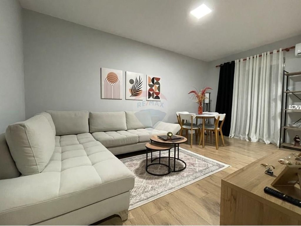 1+1 apartment for rent in Myslym Shyri