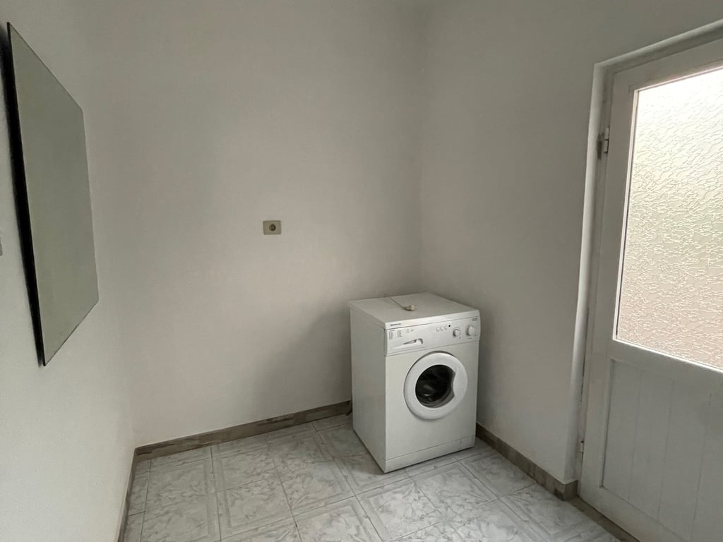 Shtepi me qera ne gjendje shume te mire