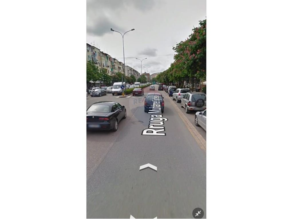 For rent office space, Muhamet Gjollesha Street